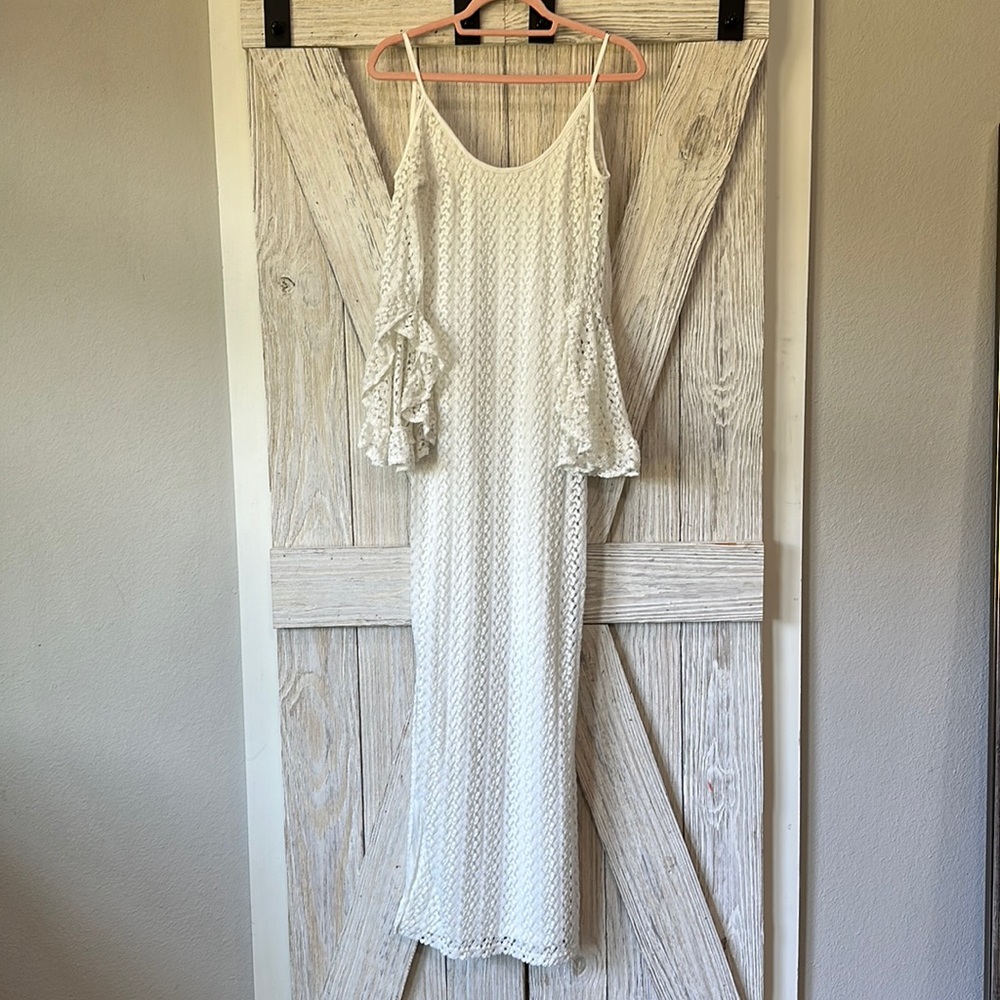 Missguided Crochet Cold Shoulder Maxi Dress